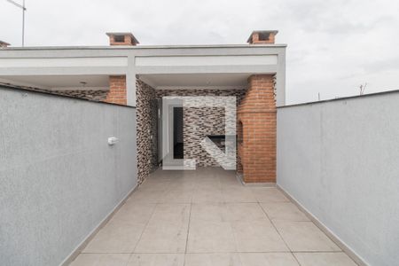 Casa à venda com 180m², 3 quartos e 2 vagas Casa à venda com 180m², 3 quartos e 2 vagasÁrea comum - Churrasqueira