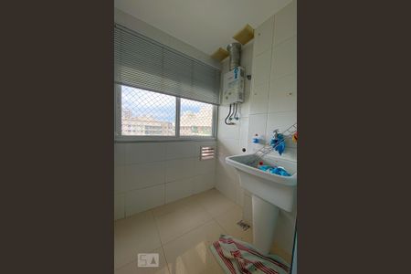 Apartamento à venda com 60m², 3 quartos e 1 vaga Apartamento à venda com 60m², 3 quartos e 1 vagaÁrea de Serviço