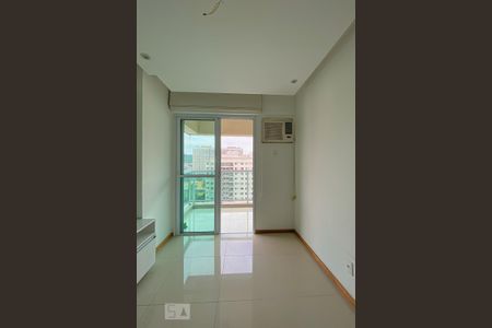 Apartamento à venda com 60m², 3 quartos e 1 vaga Apartamento à venda com 60m², 3 quartos e 1 vagaSala