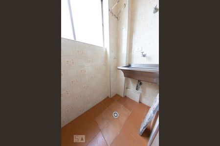 Apartamento à venda com 60m², 2 quartos e 1 vagaCozinha e Área de Serviço