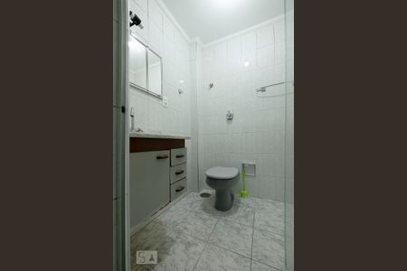 Apartamento à venda com 65m², 2 quartos e 1 vaga Apartamento à venda com 65m², 2 quartos e 1 vagaBanheiro Social