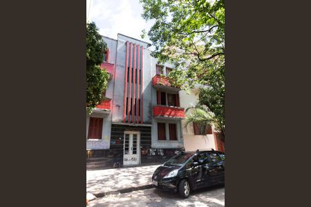 Apartamento à venda com 120m², 2 quartos e sem vagaFachada