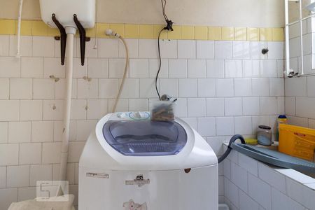 Apartamento à venda com 120m², 2 quartos e sem vagaDetalhe da area de serviço