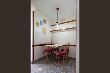 Apartamento para alugar com 90m², 2 quartos e 2 vagasCozinha