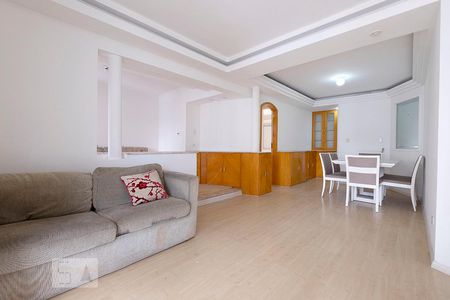 Apartamento para alugar com 90m², 2 quartos e 2 vagasSala