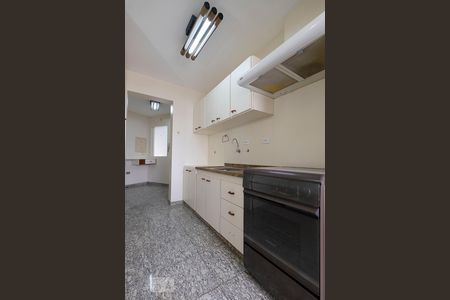 Apartamento para alugar com 90m², 2 quartos e 2 vagasCozinha