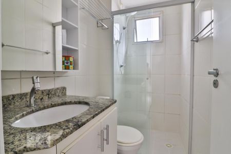 Banheiro de apartamento à venda com 2 quartos, 47m² em Luz, São Paulo