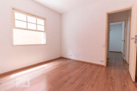 Quarto 1 de apartamento para alugar com 2 quartos, 64m² em Jardim Novo Santo Amaro, São Paulo