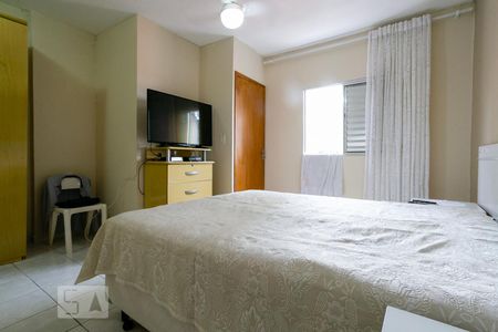 Suíte de casa à venda com 2 quartos, 244m² em Vila Basileia, São Paulo