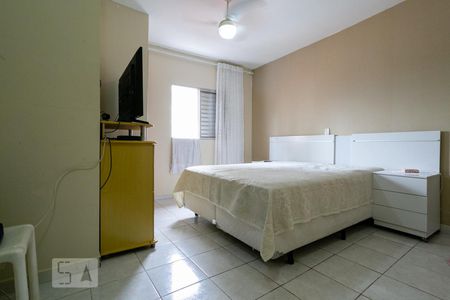 Suíte de casa à venda com 2 quartos, 140m² em Vila Basileia, São Paulo