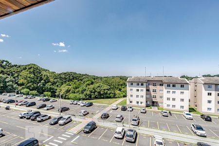 Vista de apartamento para alugar com 3 quartos, 58m² em Santa Cândida, Curitiba