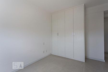 Suíte de apartamento à venda com 2 quartos, 82m² em Vila Sônia, São Paulo