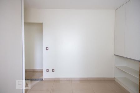 Apartamento para alugar com 75m², 3 quartos e 1 vagaQuarto 2