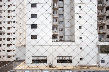 Vista Sala de apartamento para alugar com 3 quartos, 75m² em Jardim Goiás, Goiânia