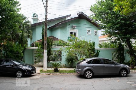 Casa à venda com 600m², 4 quartos e 4 vagasFACHADA