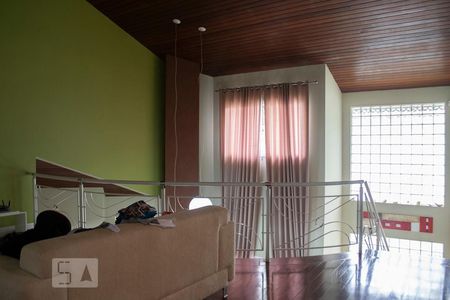 Casa à venda com 600m², 4 quartos e 4 vagasHALL SUPERIOR