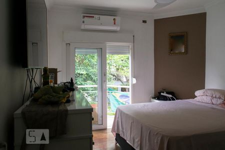 Casa à venda com 600m², 4 quartos e 4 vagasQUARTO 4 SUITE