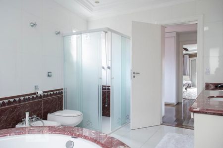 Casa à venda com 600m², 4 quartos e 4 vagasBANHEIRO SUITE 1