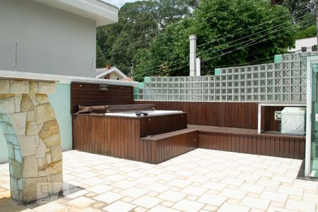 Casa à venda com 600m², 4 quartos e 4 vagasÁrea comum - Piscina