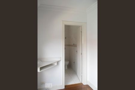 Casa à venda com 600m², 4 quartos e 4 vagasQUARTO 3 SUITE