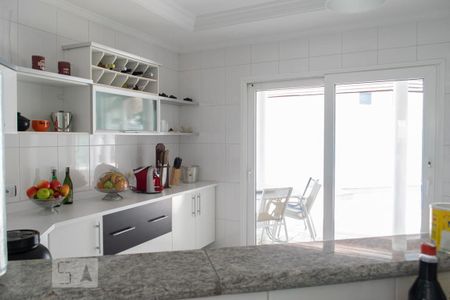 Casa à venda com 600m², 4 quartos e 4 vagasCOZINHA