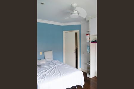 Casa à venda com 600m², 4 quartos e 4 vagasQUARTO 3 SUITE