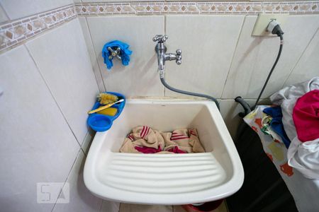 Casa à venda com 140m², 3 quartos e 2 vagasÁrea de Serviço