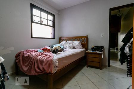 Casa à venda com 140m², 3 quartos e 2 vagasSuíte 2