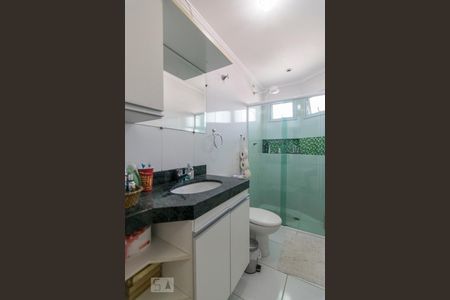 Apartamento à venda com 81m², 3 quartos e 1 vagaBanheiro