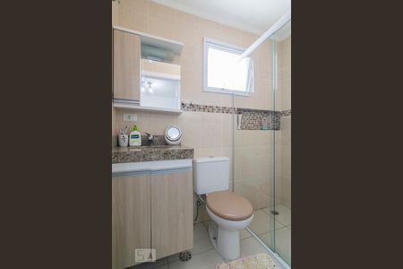 Banheiro da Suíte 1 de apartamento à venda com 3 quartos, 81m² em Parque das Nações, Santo André