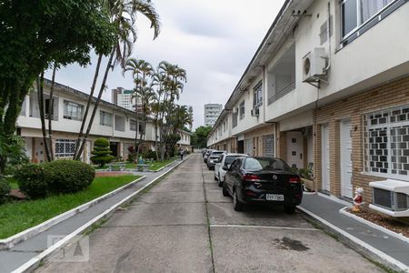 Casa de condomínio para alugar com 121m², 2 quartos e 1 vagaÁrea externa