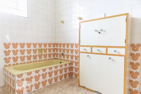 Casa de condomínio para alugar com 121m², 2 quartos e 1 vagaBanheiro 