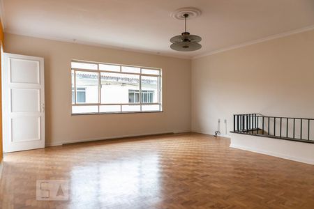 Sala de casa de condomínio para alugar com 2 quartos, 121m² em Vila Matias, Santos