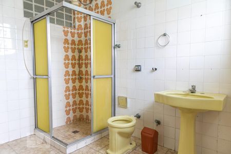 Casa de condomínio para alugar com 121m², 2 quartos e 1 vagaBanheiro 