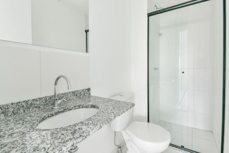 Banheiro de kitnet/studio para alugar com 1 quarto, 24m² em Consolação, São Paulo