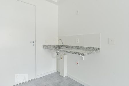 Cozinha de kitnet/studio para alugar com 1 quarto, 24m² em Consolação, São Paulo