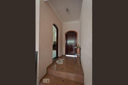 Casa à venda com 300m², 3 quartos e 3 vagasGaragem