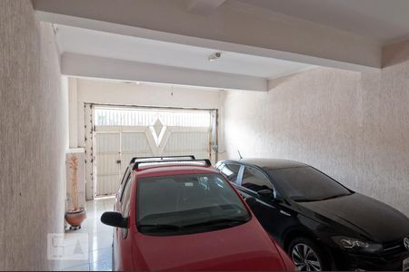 Casa à venda com 300m², 3 quartos e 3 vagasGaragem