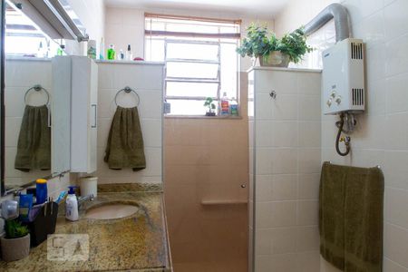 Apartamento à venda com 98m², 3 quartos e sem vaga Apartamento à venda com 98m², 3 quartos e sem vagaBanheiro Social