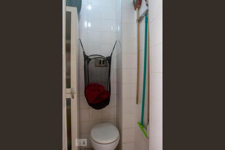 Apartamento à venda com 98m², 3 quartos e sem vaga Apartamento à venda com 98m², 3 quartos e sem vagaÁrea de Serviço