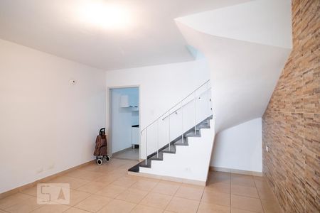 Sala de casa para alugar com 2 quartos, 95m² em Vila Congonhas, São Paulo