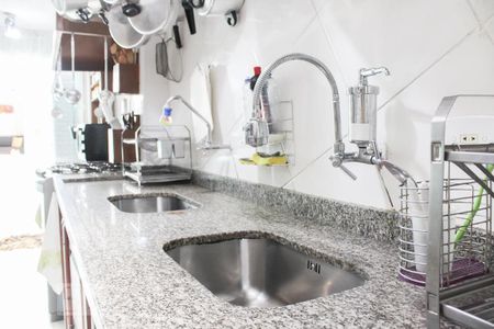 Casa à venda com 210m², 3 quartos e 2 vagasCozinha