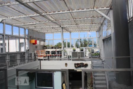 Casa à venda com 210m², 3 quartos e 2 vagasÁrea Externa