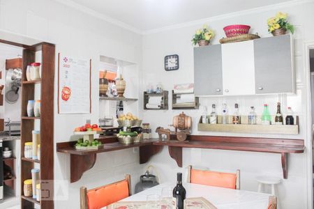 Casa à venda com 210m², 3 quartos e 2 vagasCozinha