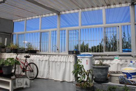 Casa à venda com 210m², 3 quartos e 2 vagasÁrea Externa - Mezanino e Lavanderia