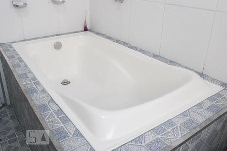 Casa à venda com 210m², 3 quartos e 2 vagasQuarto 3 - Banheiro