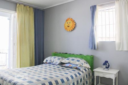 Casa à venda com 210m², 3 quartos e 2 vagasQuarto 3 - Suíte