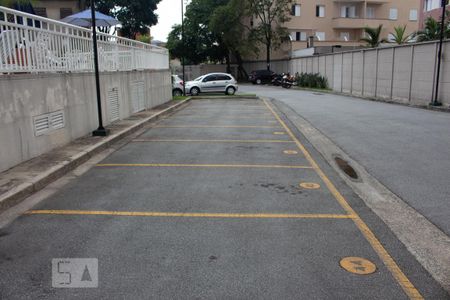 Apartamento para alugar com 68m², 2 quartos e 1 vaga Apartamento para alugar com 68m², 2 quartos e 1 vagaEstacionamento