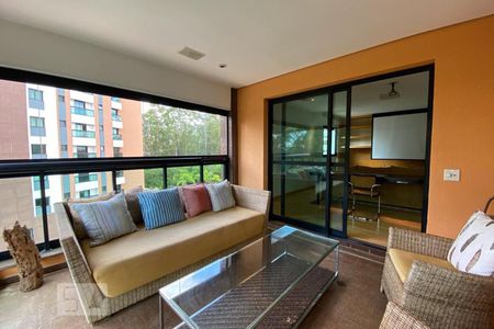 Apartamento à venda com 385m², 4 quartos e 6 vagasVaranda 2