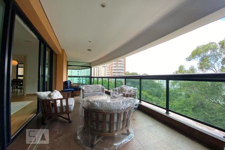 Apartamento à venda com 385m², 4 quartos e 6 vagasVaranda 1